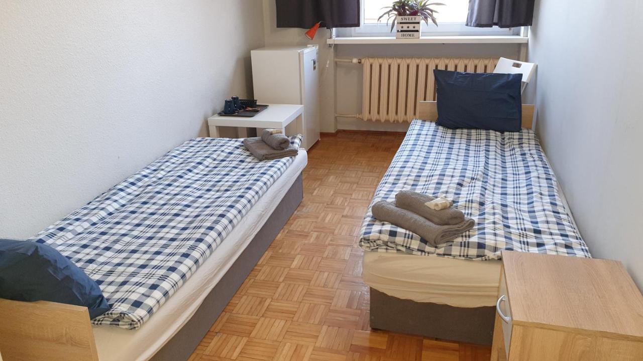 Poznan Winogrady Hostel — Zdjęcia 3